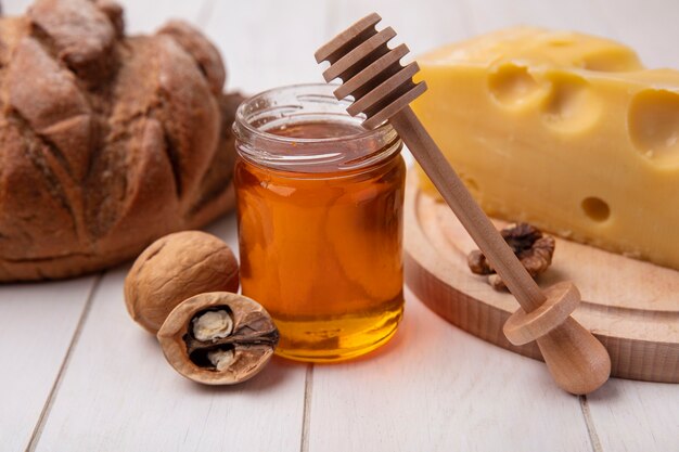 Naturalne sposoby na wzmocnienie odporności z wykorzystaniem produktów pszczelich